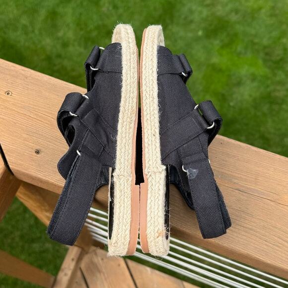 NWOB Pretty Little Thing size 8 Black Canvas Strappy Sandals Espadrille Sole - Picture 5 of 11